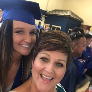 Meet your Posher, Lynn